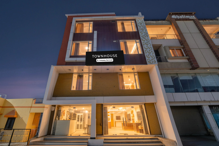 Townhouse Mahamrityunjay Dwar Ujjain