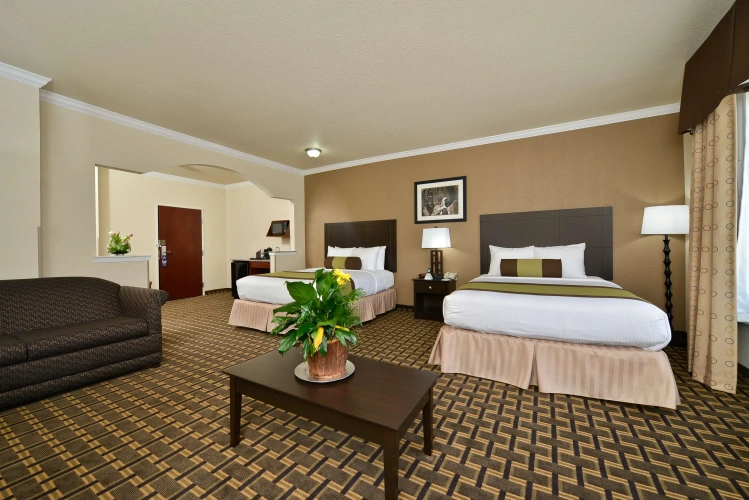 Standard Quadruple room