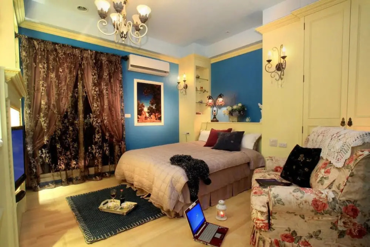 Happiness B&B