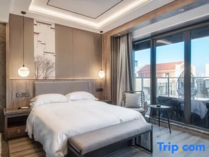 Standard Double room with balcony