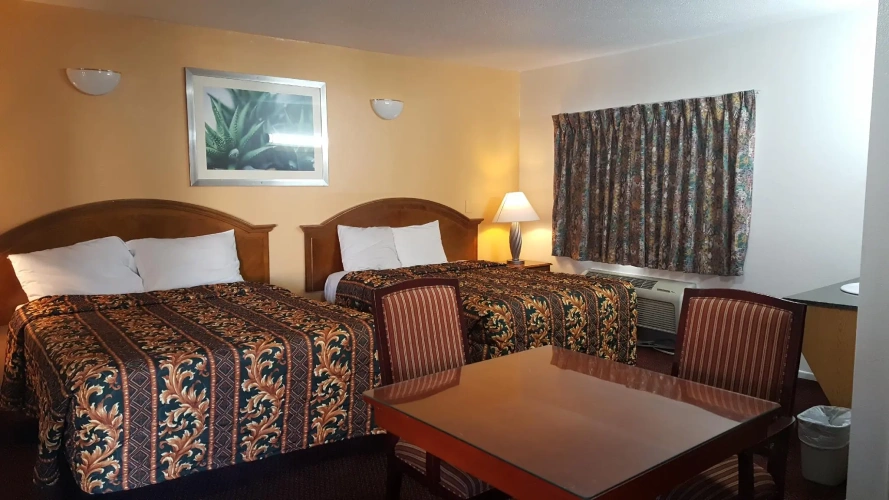 Deluxe Quadruple room
