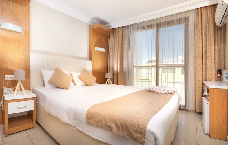 Economy room