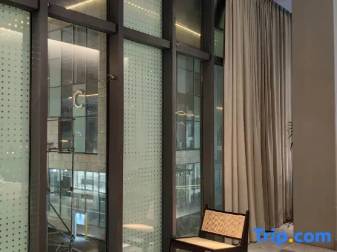 Z City Luxury Hotel