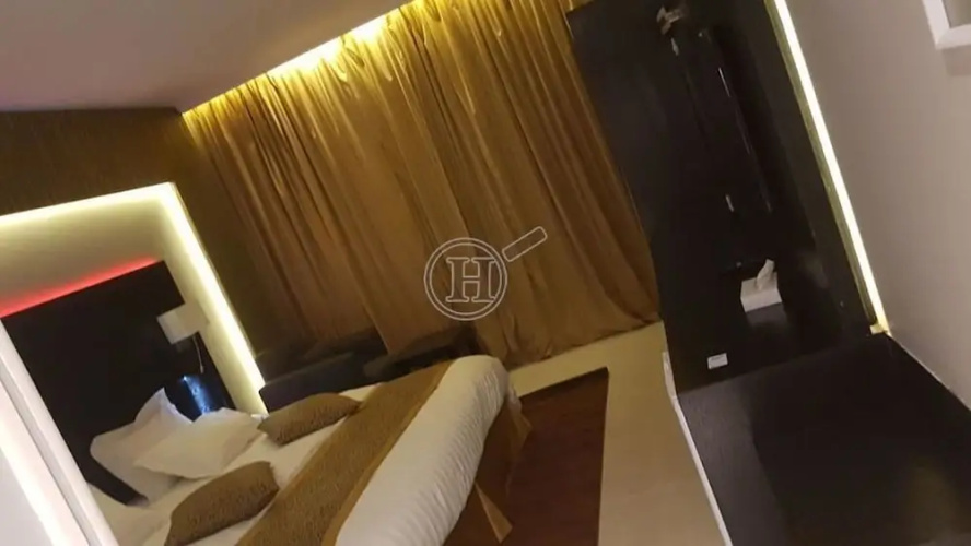 Al-Hariri Suites