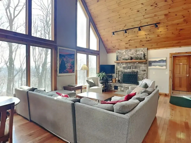 One Ski Hill by Taylor Made Deep Creek