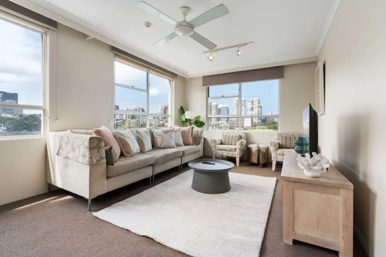 Harbourside 53 in Mcmahons Point