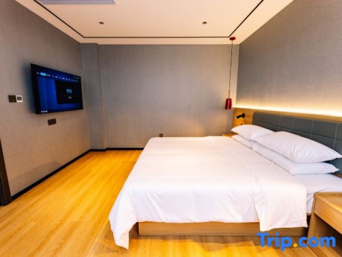 Triple Suite