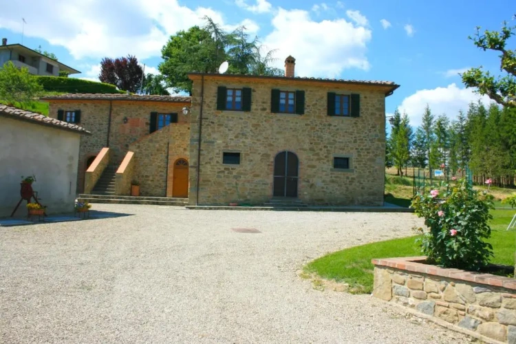 3 Bedrooms Single Cottage