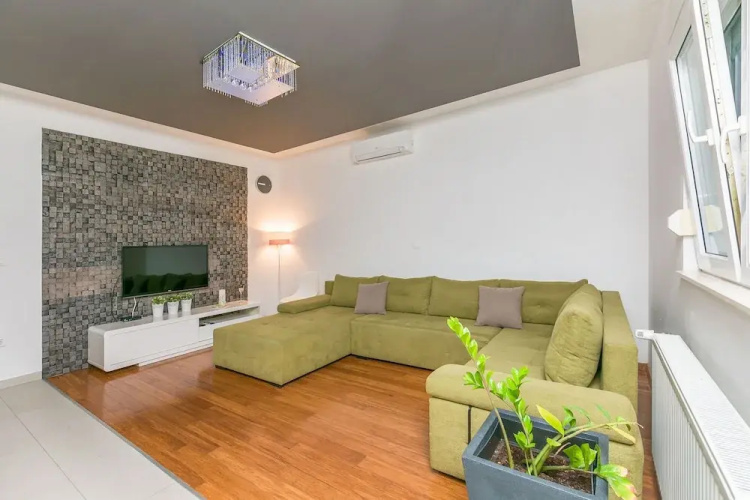 Apartment Mario