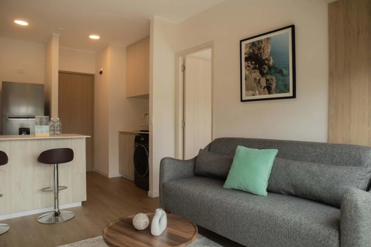 w Stylish 2BR With Balcony in San Isidro