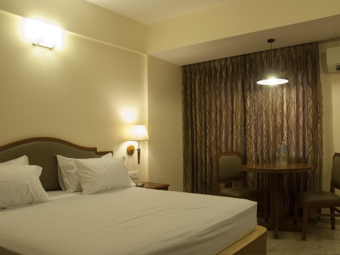 Standard Single Club room