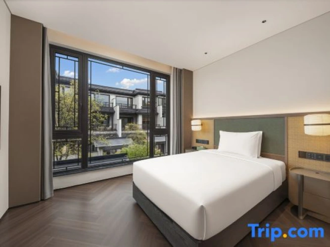 4 Bedrooms Sextuple Duplex Suite