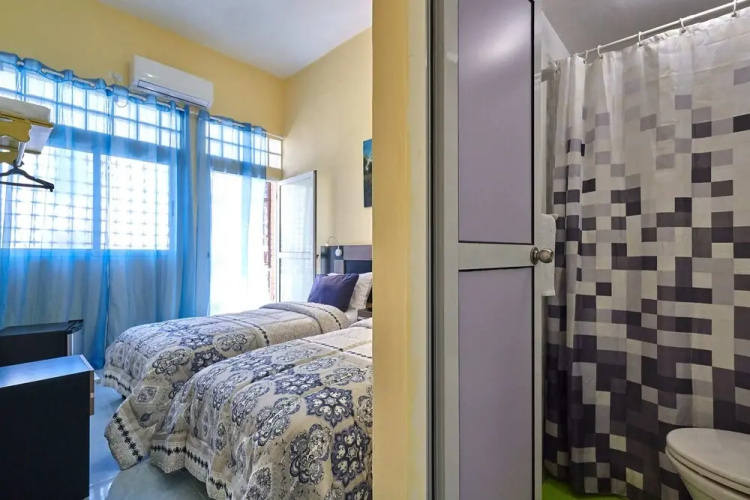 Hostal Factoría Habana