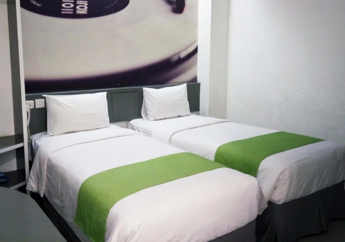Hotel 88 Kedoya Jakarta