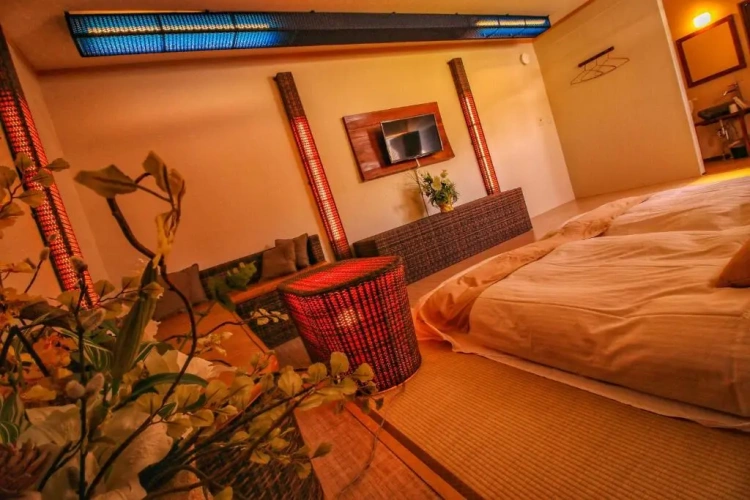 Deluxe Suite
