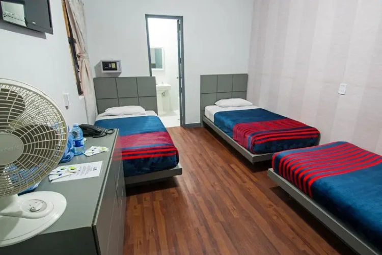 Standard Single room