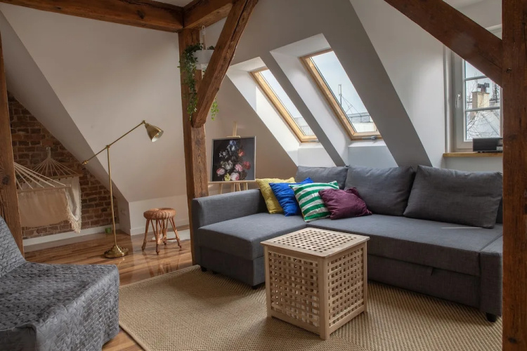 Lazy Days Attic City Center