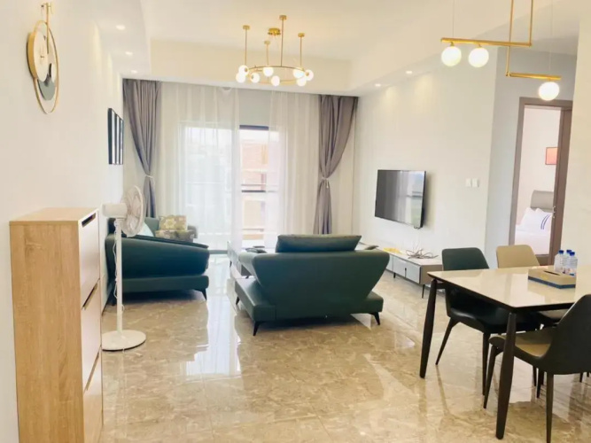 Elizabeth Golf Apartment