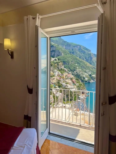 Standard Double room with sea view