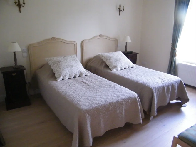 Standard Double Basement room