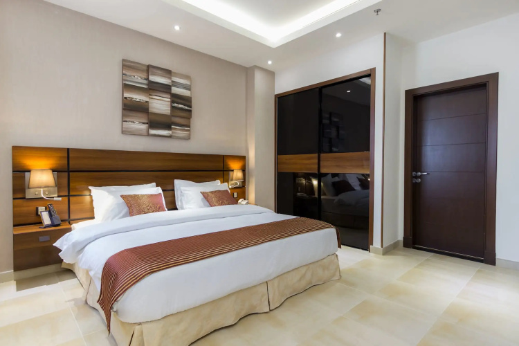 Q Suites Jeddah by EWA