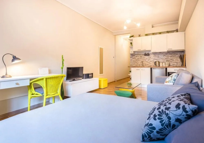 Exceptionally located studio apartment