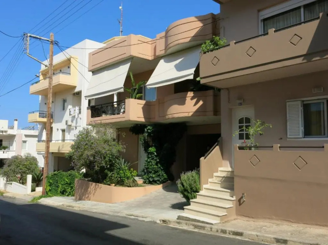 Halepa Apartments