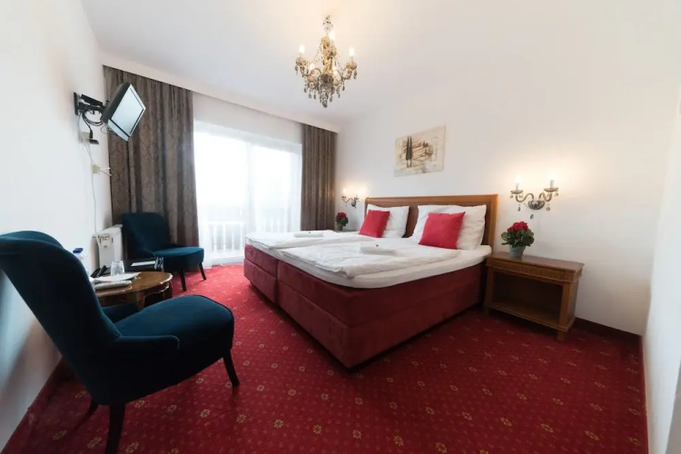 Amadeus Pension Baden