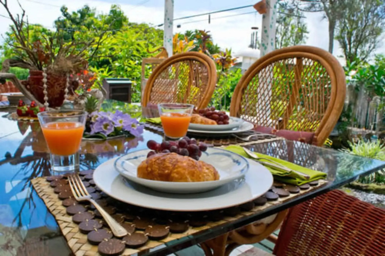 Hale Kawehi B&B Guesthouse