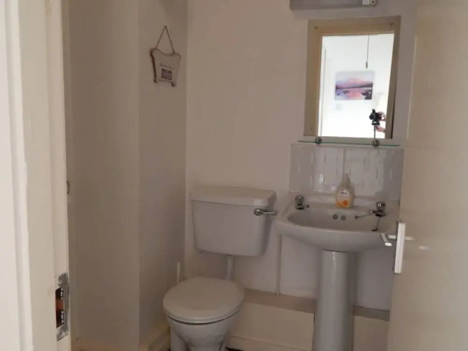 Riverside 1 Bedroom Central Flat