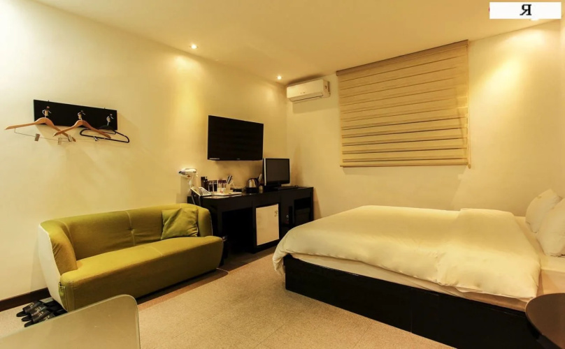 Hotel Iris