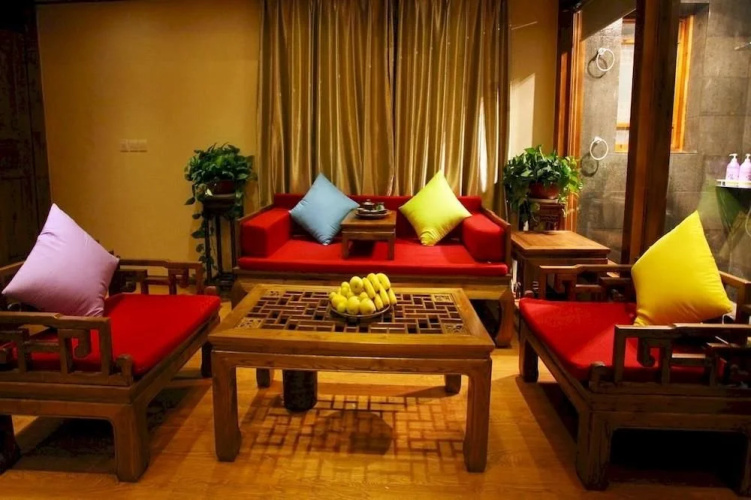 Lijiang Yanlan Cuishe Boutique Inn