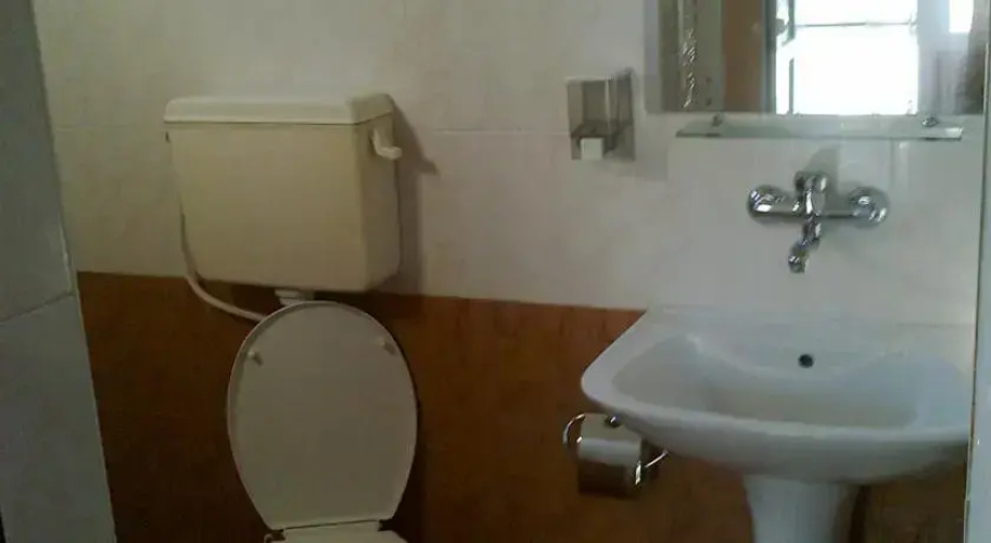 Family Hotel May