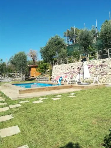 Sorrento Studios Lemons Hill