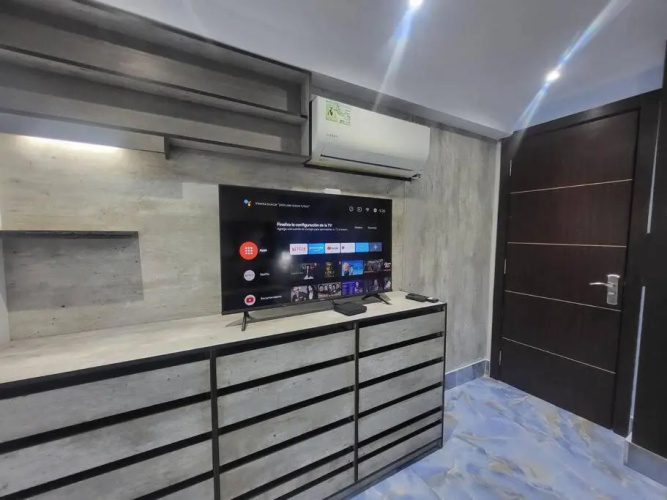 55-8 Lindo apartamento.