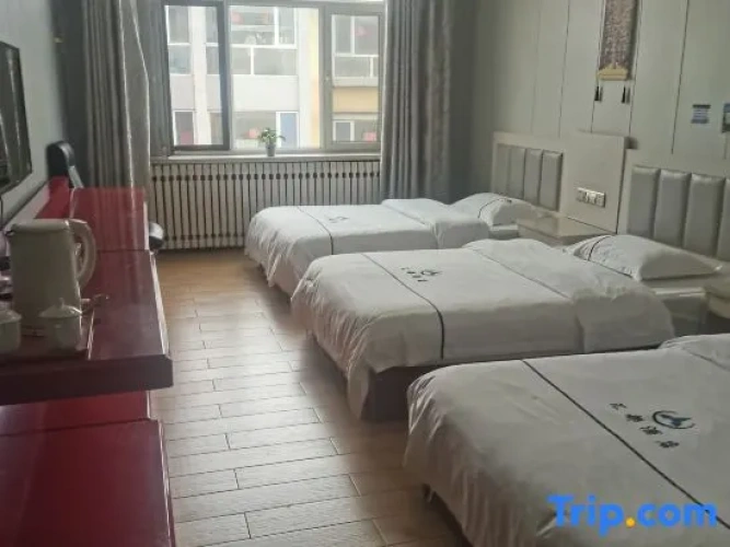 Deluxe Triple room