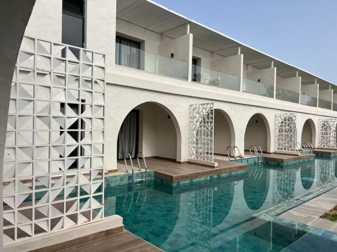 One Resort Premium