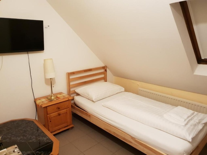Economy Single room