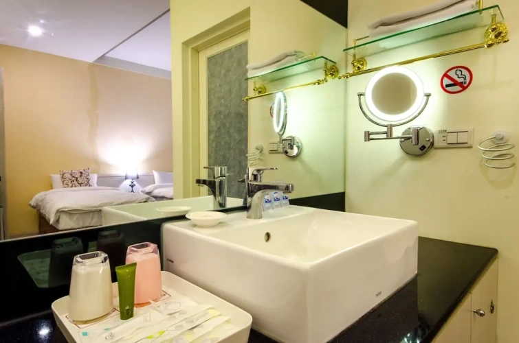 Deluxe Triple room