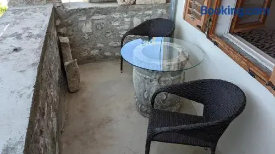 Studio Apartment Portal