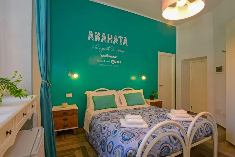 Standard Twin room with city view