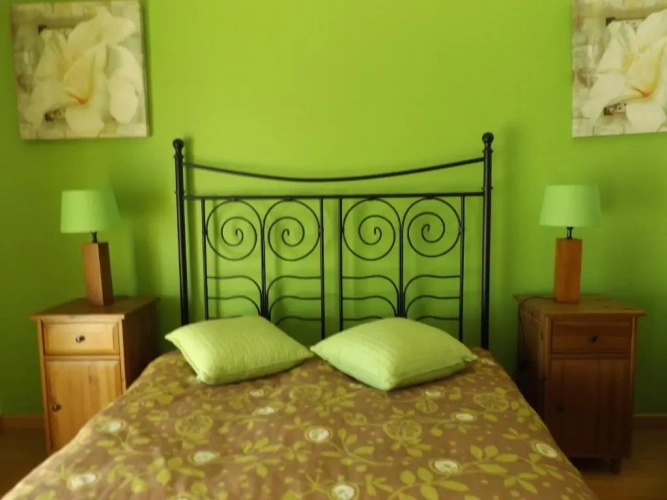 3 Bedrooms Cottage