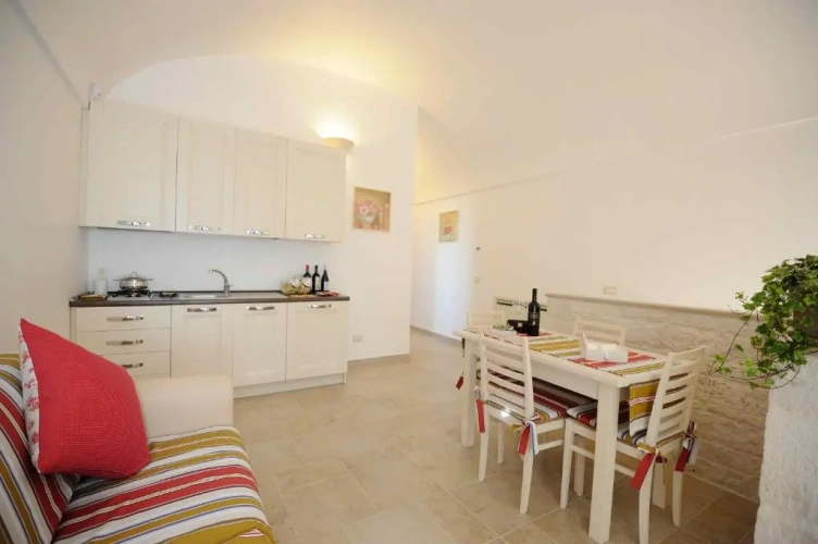 1 Bedroom Apartment with balcony