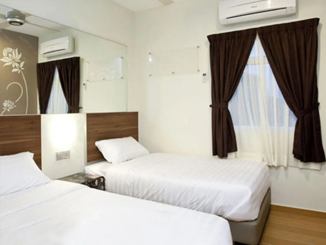 Standard Twin room