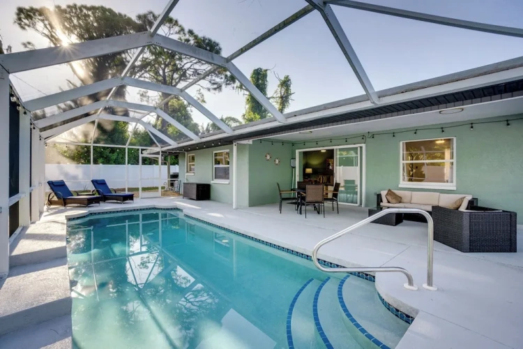 2 Bedrooms Cottage