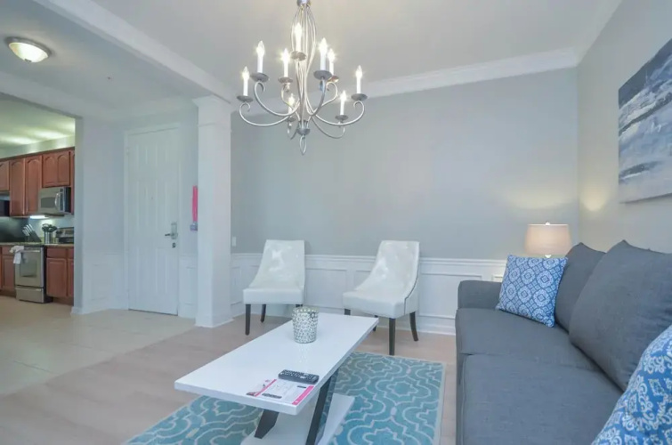 Tropicana Lakeview