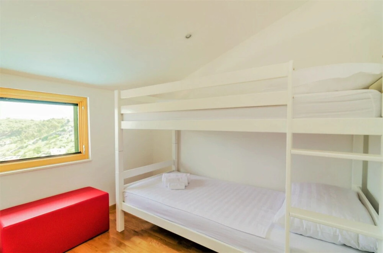 A2 Beautiful apt w. Magnificent View and Pool use