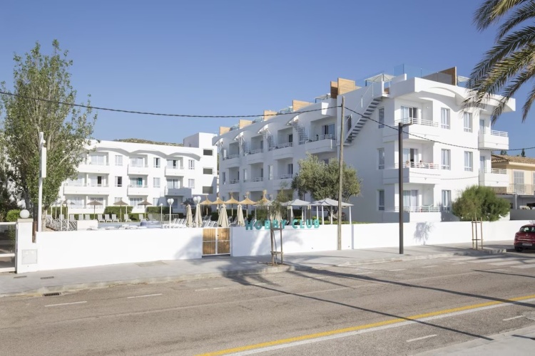 Cabot Hobby Club Apartments photo 14