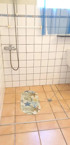 Studio in Saint-pierre, With Enclosed Garden and Wifi