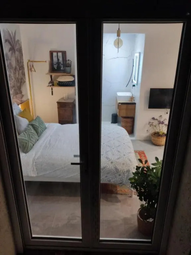 Superbe appartement avec jacuzzi avec jardin privé